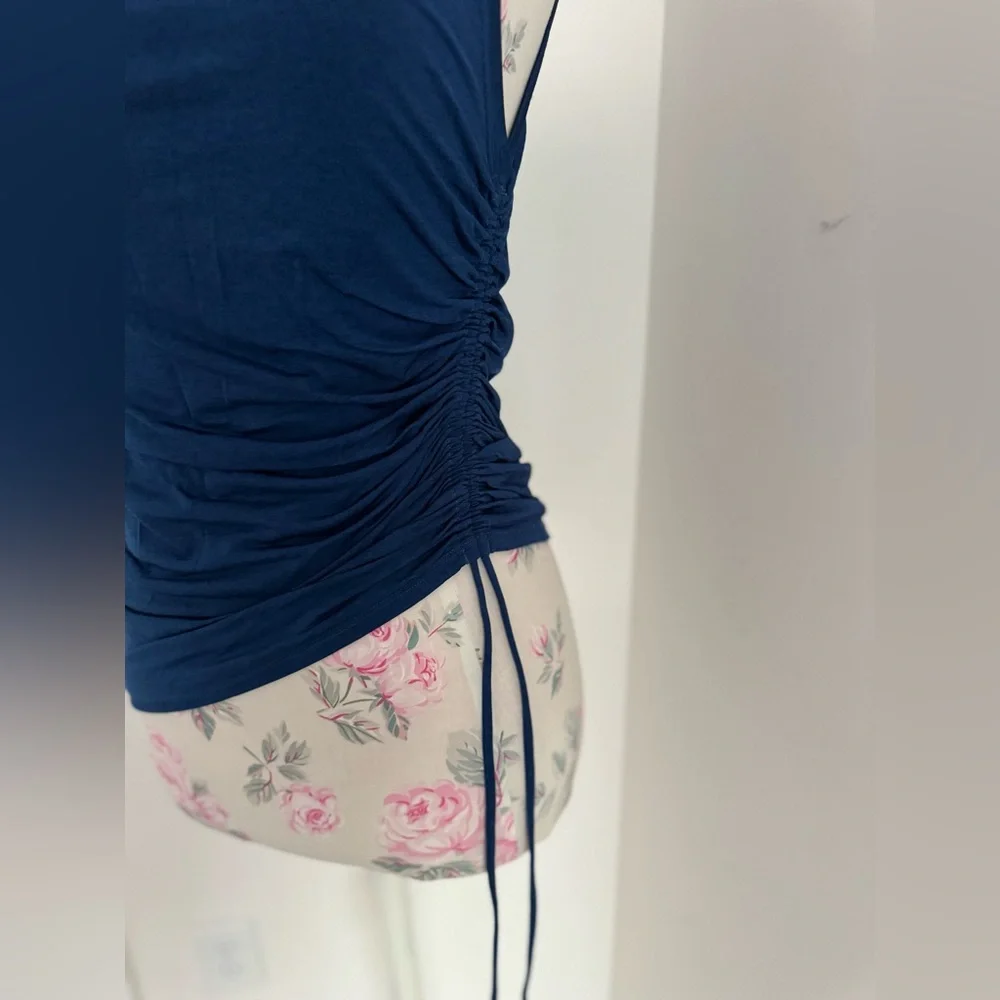 Beautiful top 💙 - Picture 6 of 13